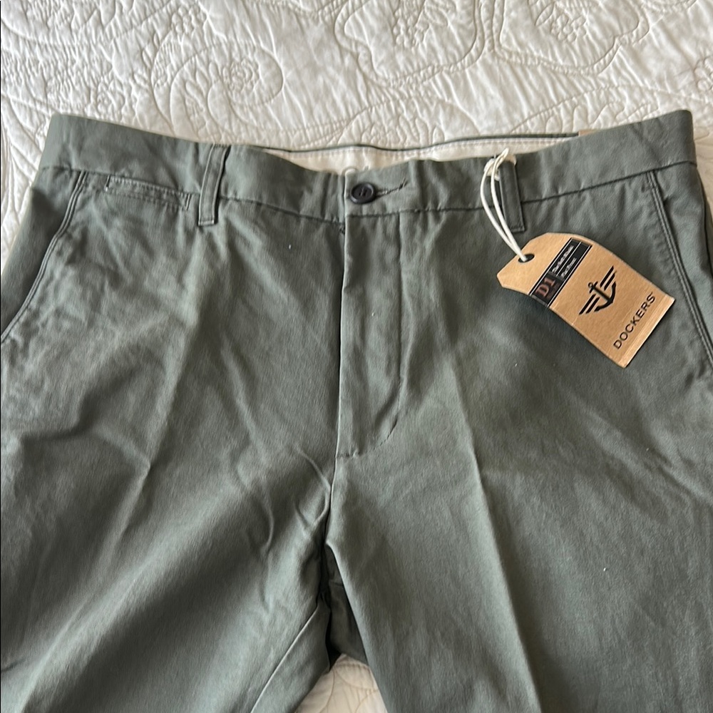 Dockers Men's Green Pants